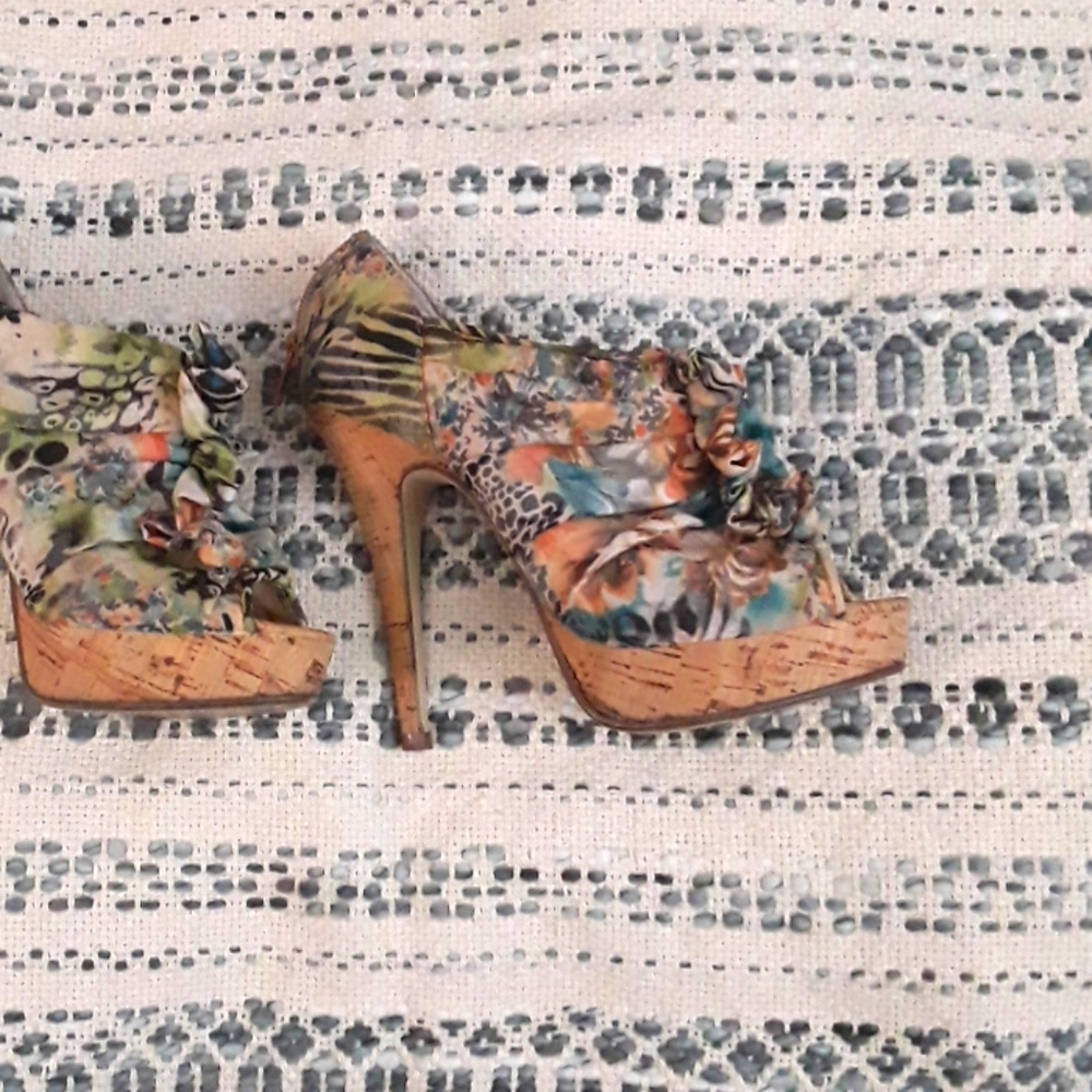 Heels/Material Heels/